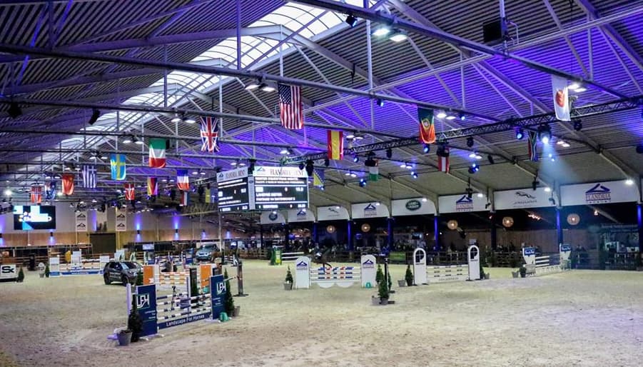 Azelhof Lier stable exterior